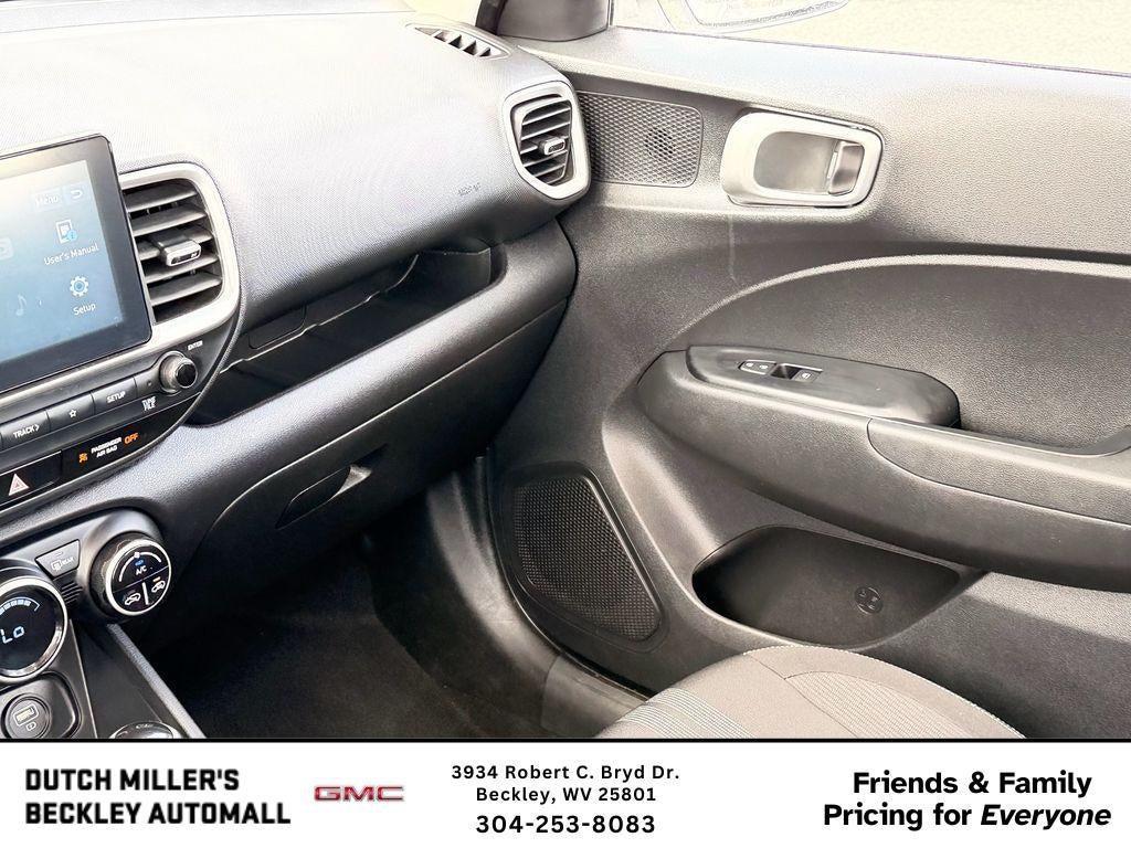 2020 Hyundai Venue SEL