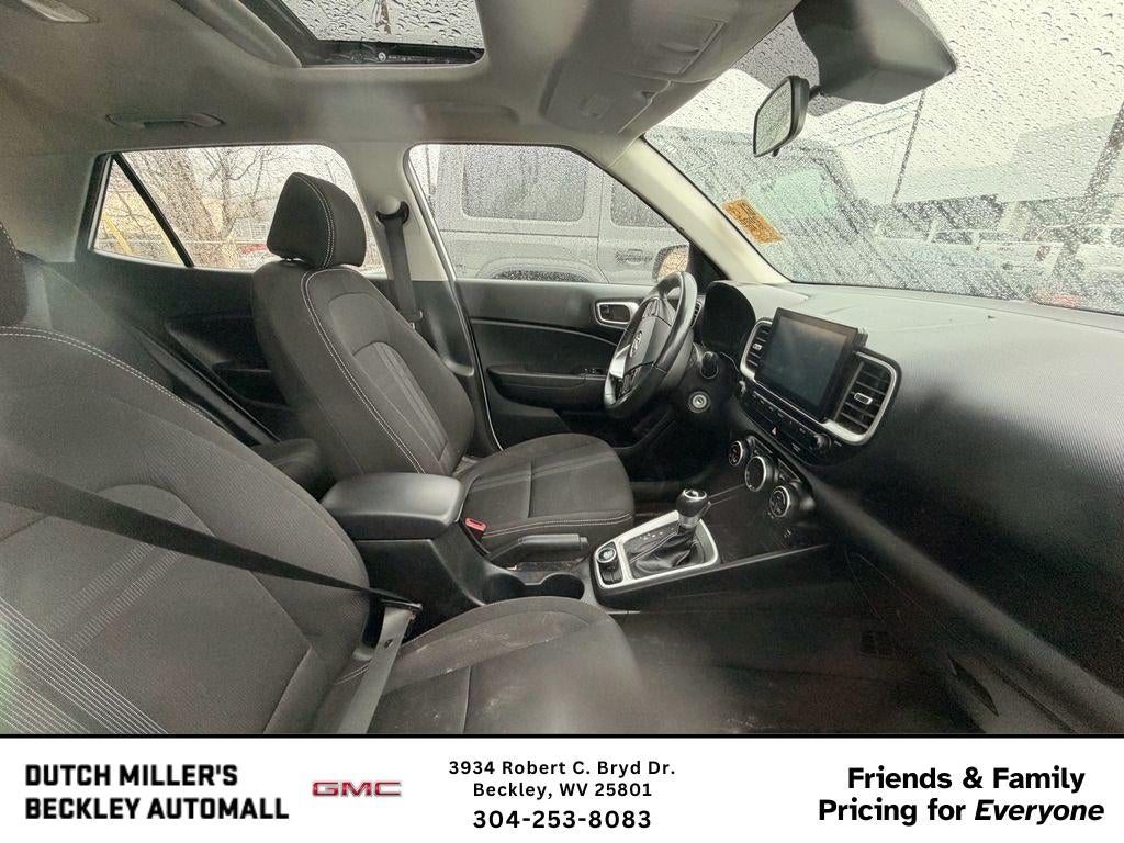 2020 Hyundai Venue SEL