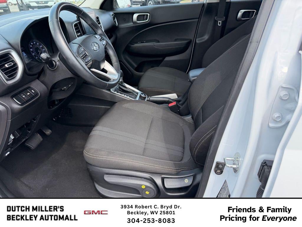 2020 Hyundai Venue SEL