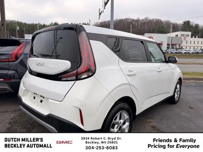 2023 Kia Soul LX