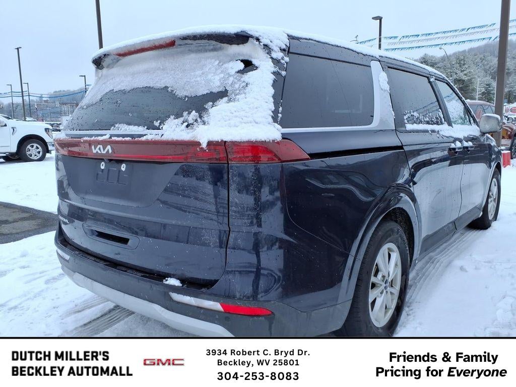 2024 Kia Carnival LX