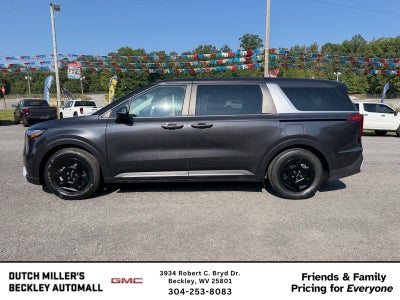 2025 Kia Carnival LXS