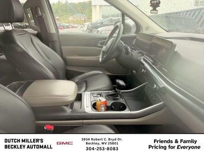 2025 Kia Carnival LXS