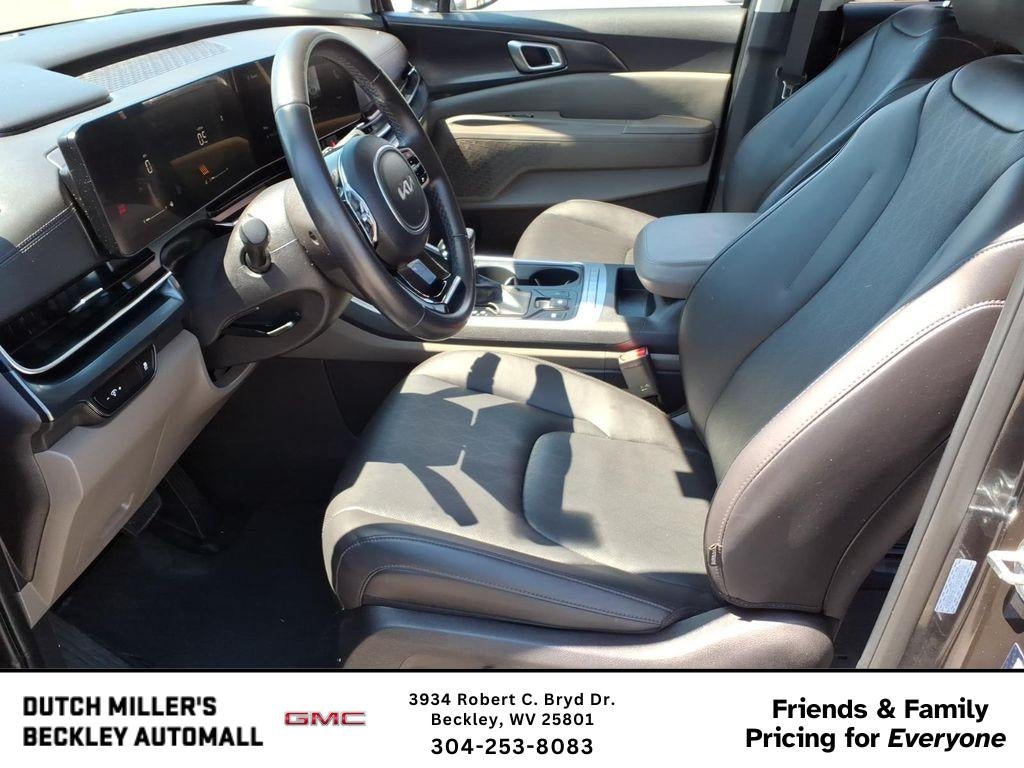 2025 Kia Carnival LXS