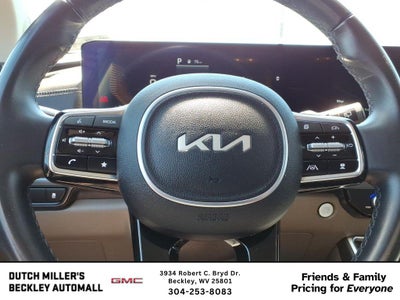 2025 Kia Carnival LXS