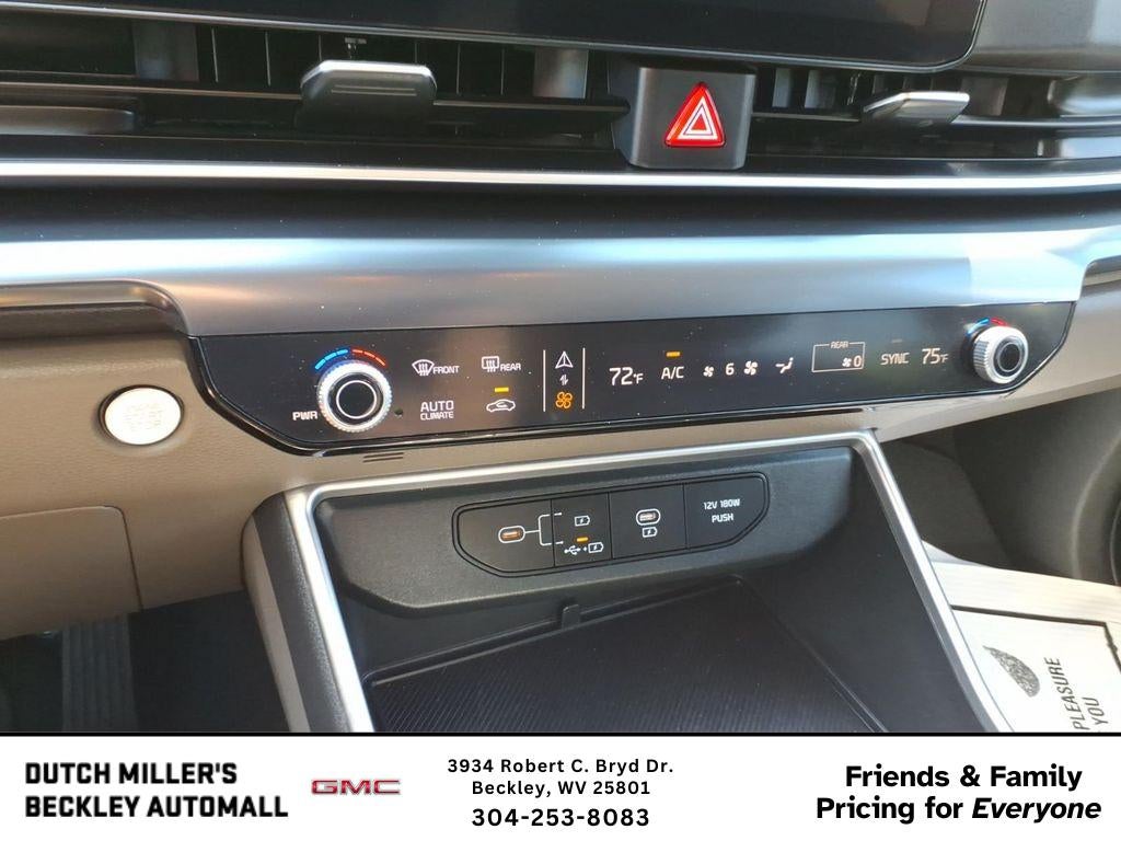 2025 Kia Carnival LXS