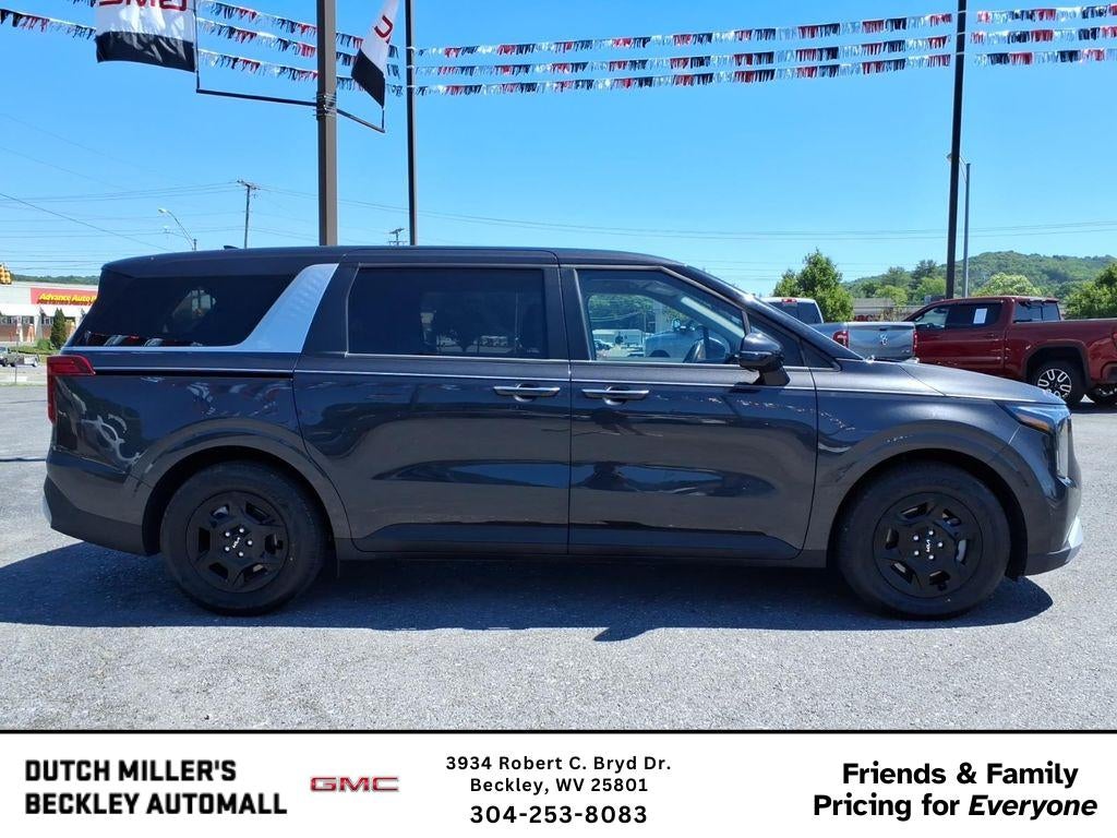 2025 Kia Carnival LXS
