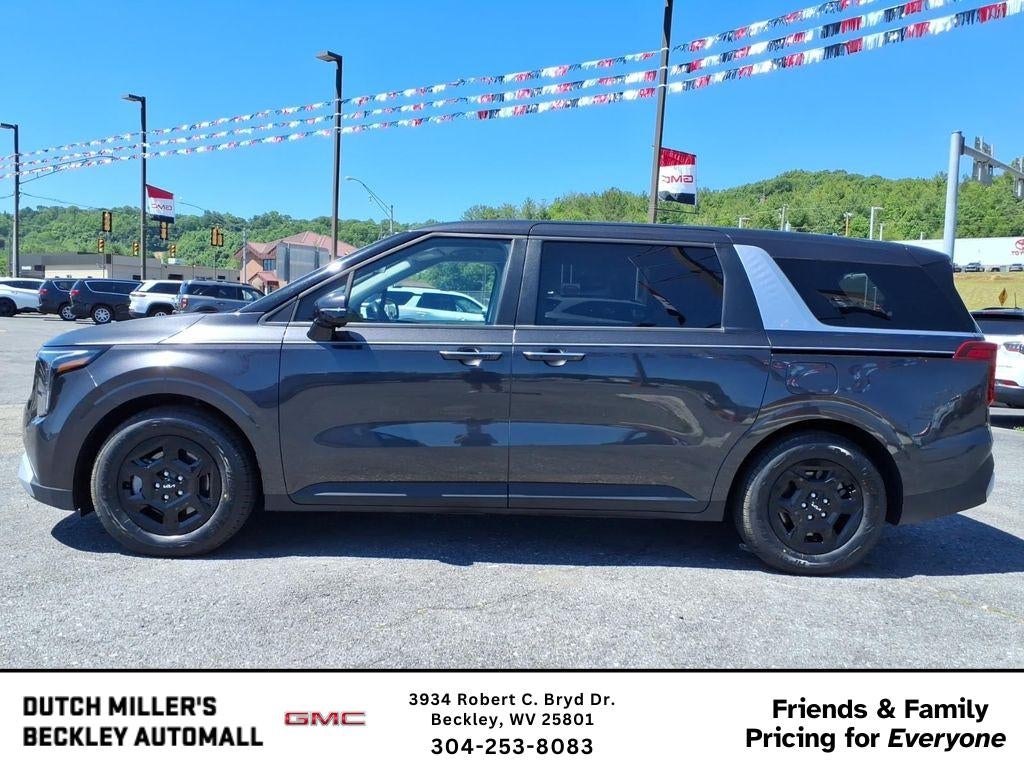 2025 Kia Carnival LXS