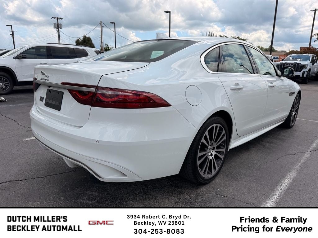 2024 Jaguar XF R-Dynamic SE
