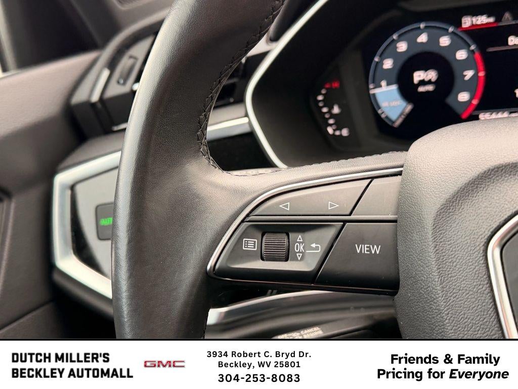 2022 Audi Q3 Premium