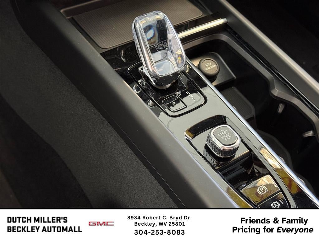 2026 Volvo XC60 Ultra Black Edition