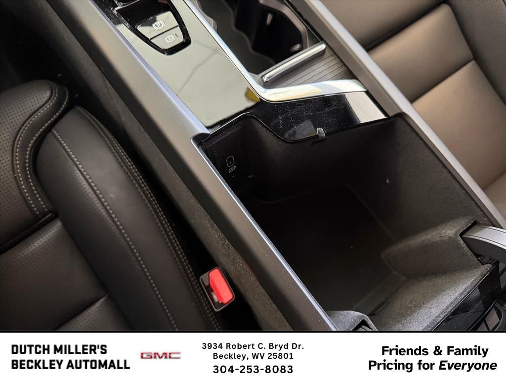 2026 Volvo XC60 Ultra Black Edition