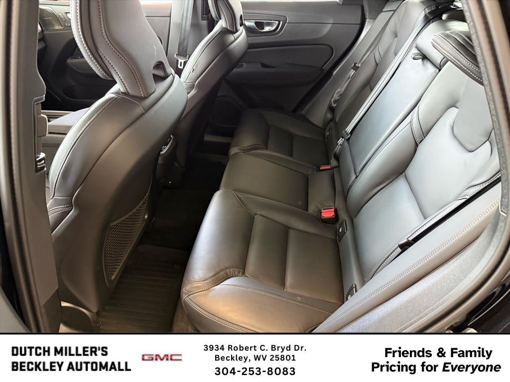 2026 Volvo XC60 Ultra Black Edition