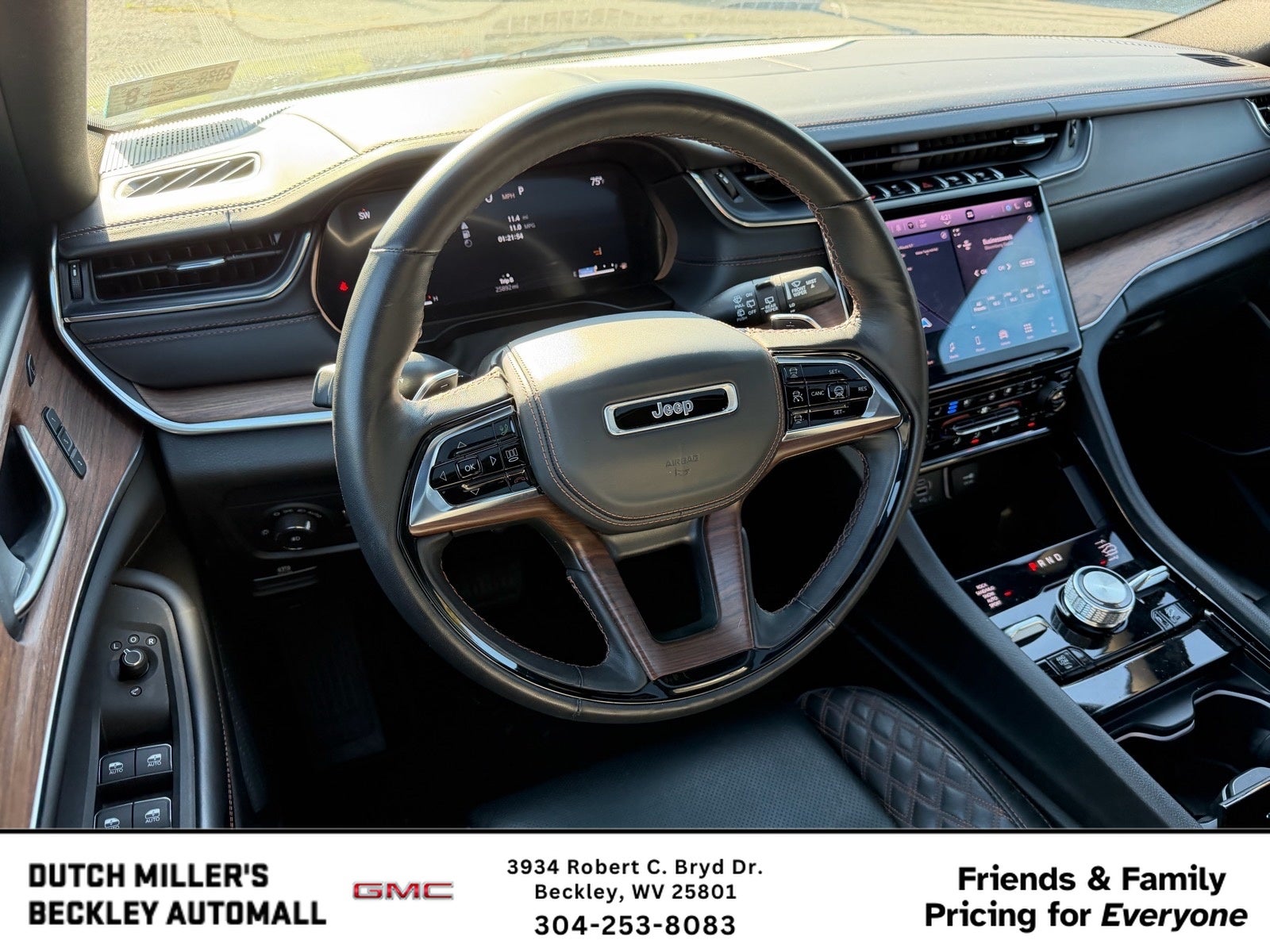 2025 Jeep Grand Cherokee Summit