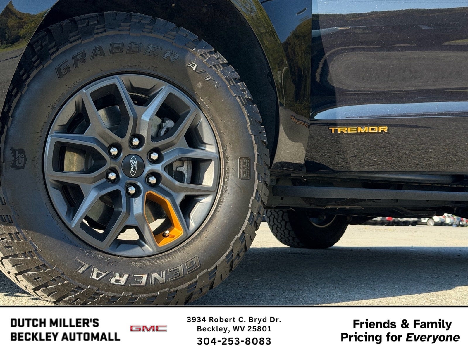 2025 Ford Expedition Tremor