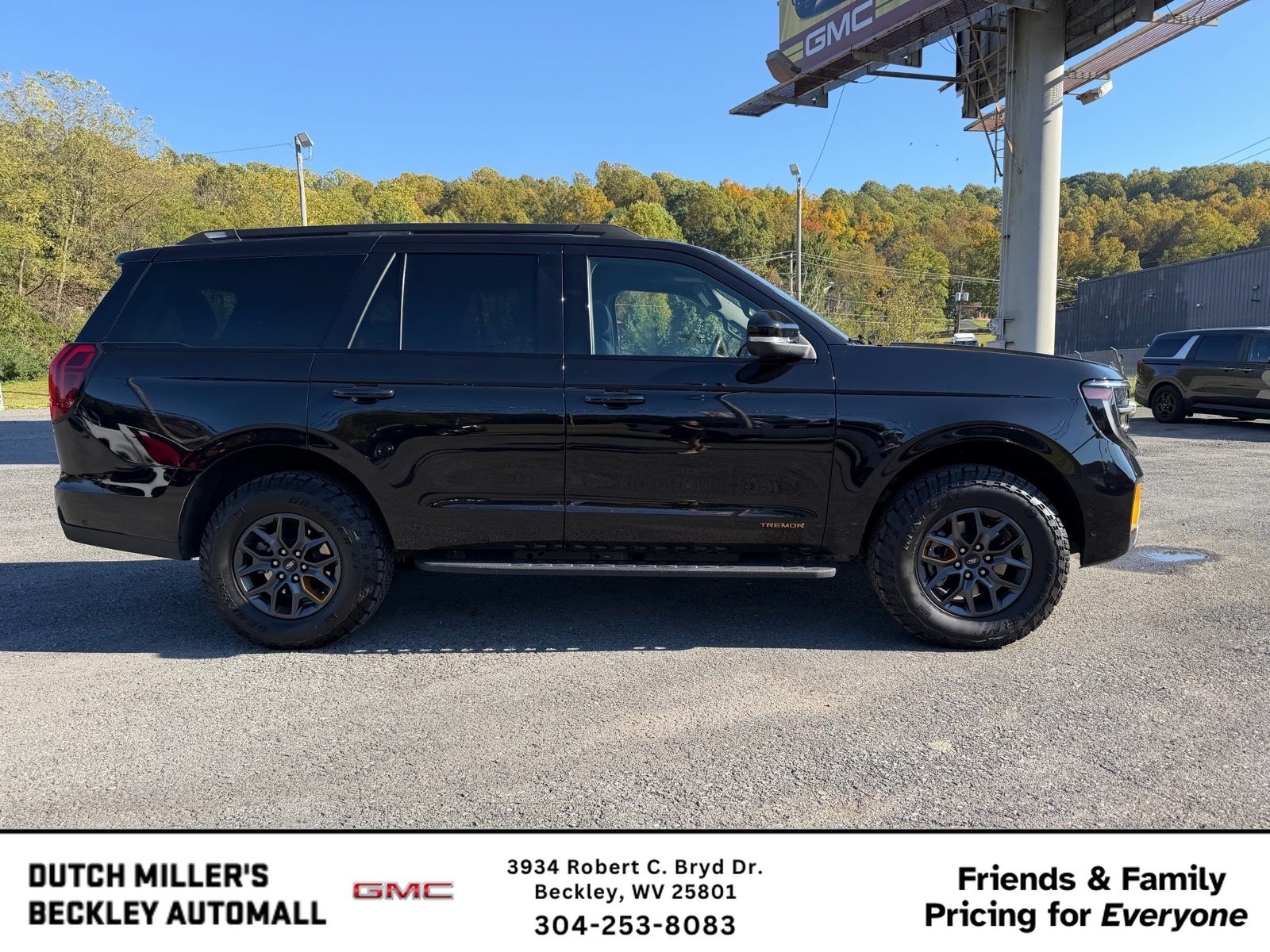 2025 Ford Expedition Tremor