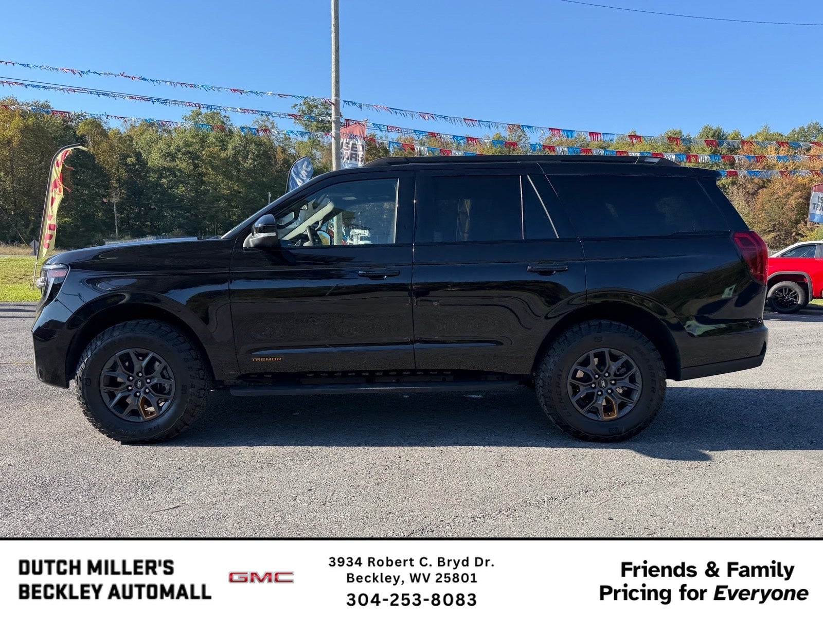 2025 Ford Expedition Tremor
