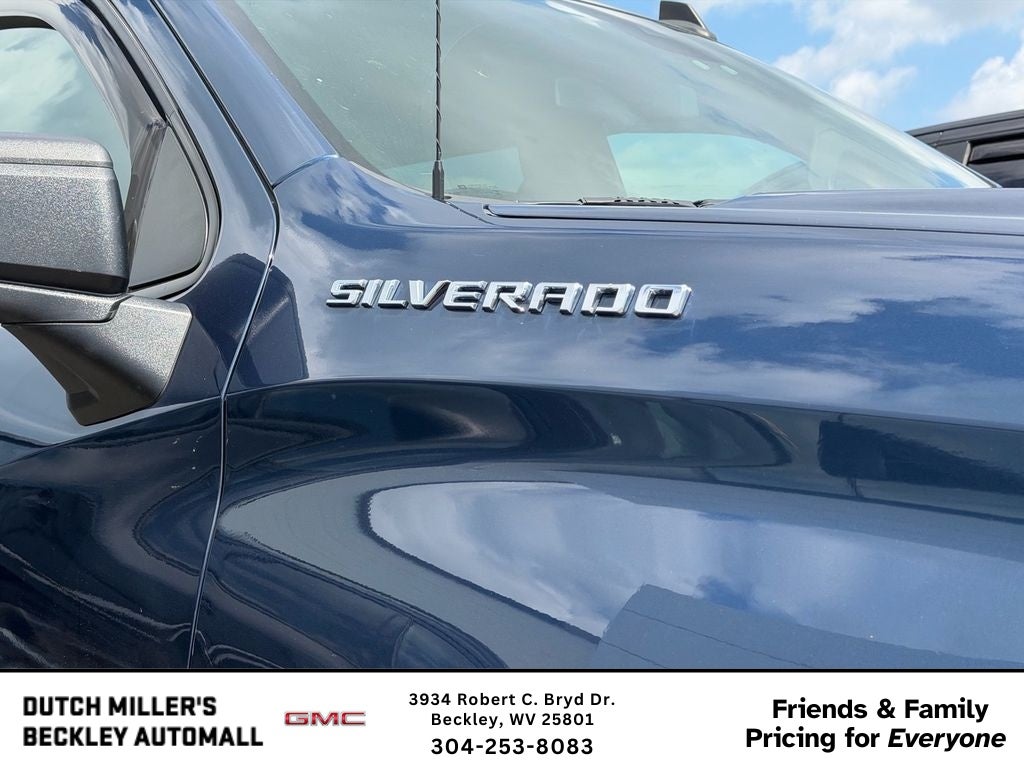 2023 Chevrolet Silverado Custom