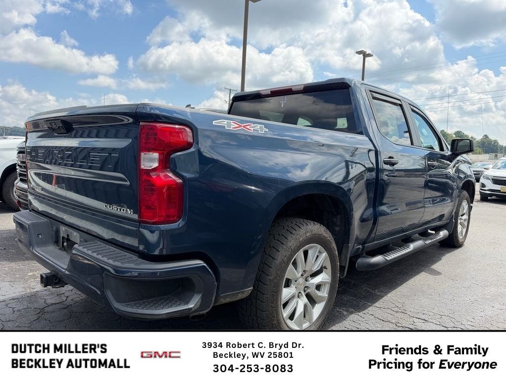 2023 Chevrolet Silverado Custom