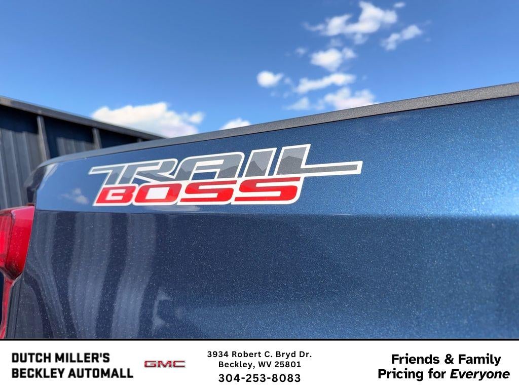 2022 Chevrolet Silverado LT Trail Boss
