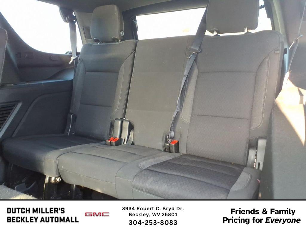 2022 GMC Yukon SLE