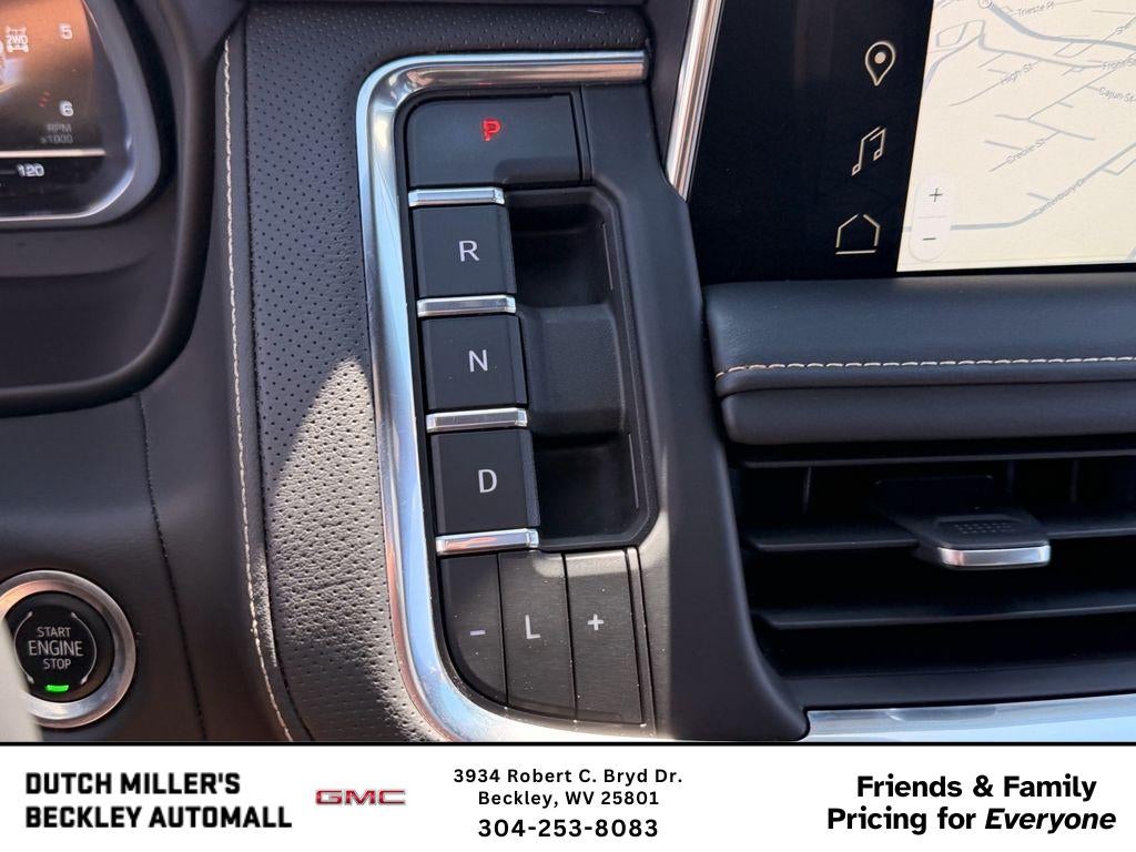 2023 GMC Yukon XL SLT
