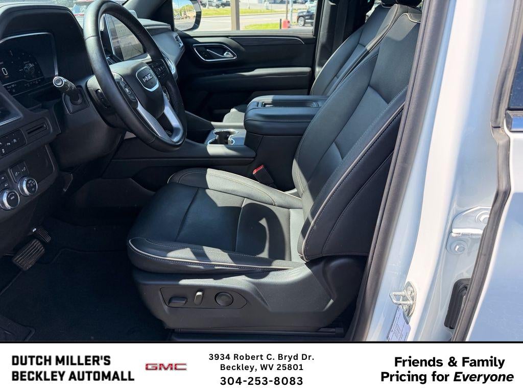 2023 GMC Yukon XL SLT