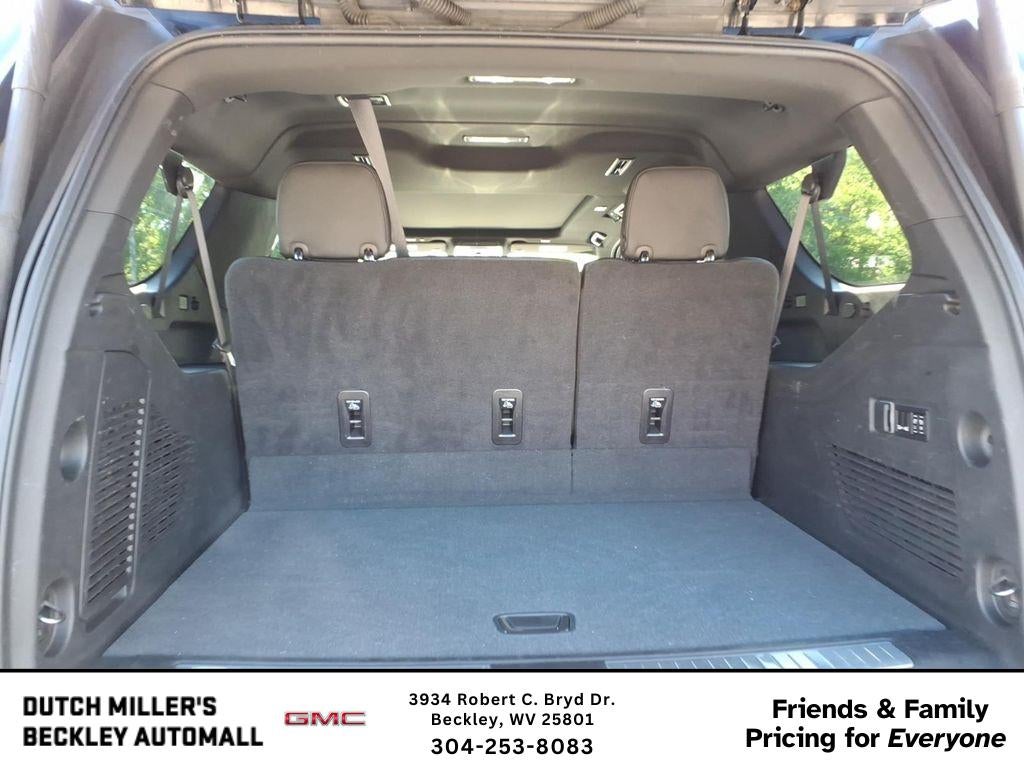 2022 GMC Yukon XL Denali