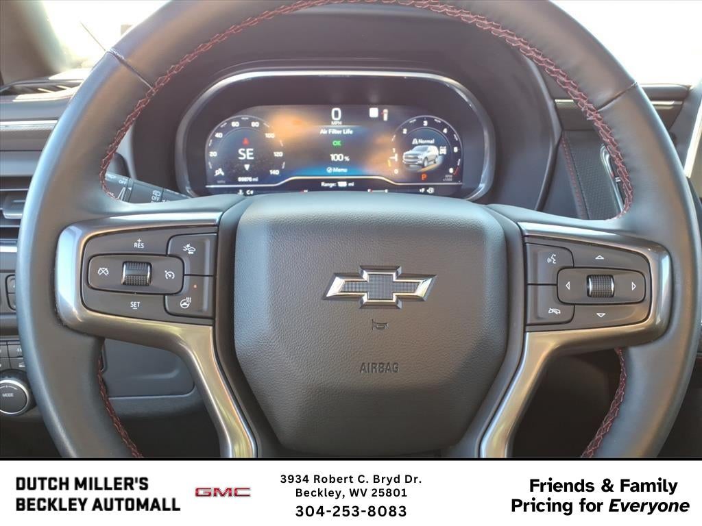 2023 Chevrolet Suburban RST