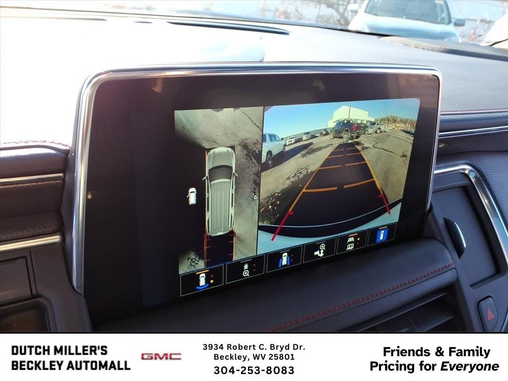 2023 Chevrolet Suburban RST