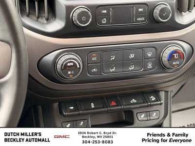 2022 GMC Canyon 4WD AT4 w/Cloth