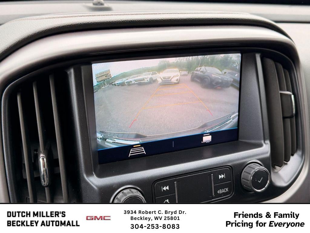 2022 GMC Canyon 4WD AT4 w/Cloth