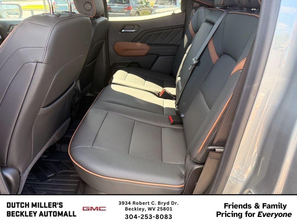 2026 GMC Canyon 4WD AT4