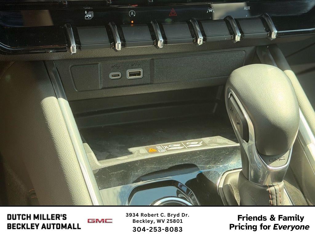 2026 GMC Canyon 4WD AT4