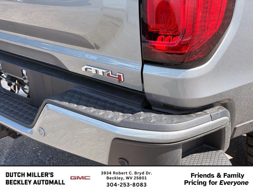 2026 GMC Canyon 4WD AT4