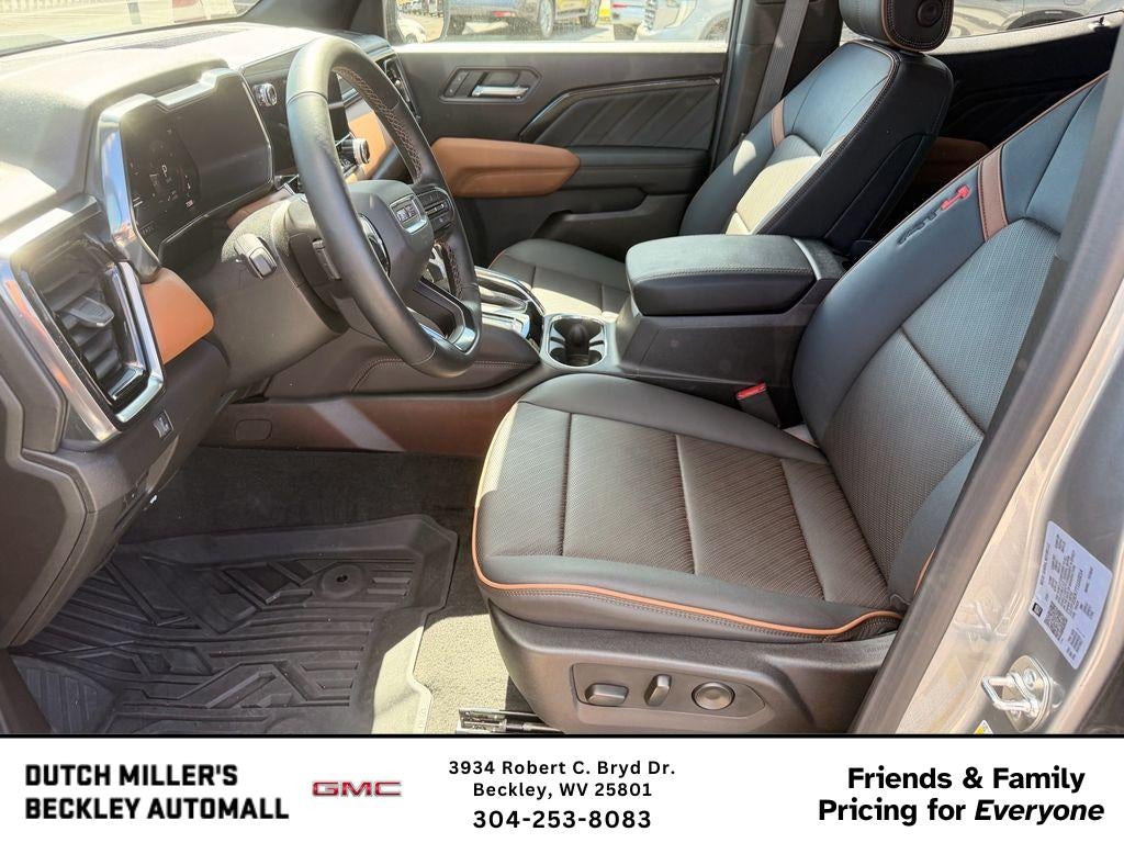 2026 GMC Canyon 4WD AT4