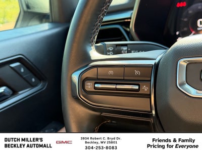 2024 GMC Canyon 4WD AT4