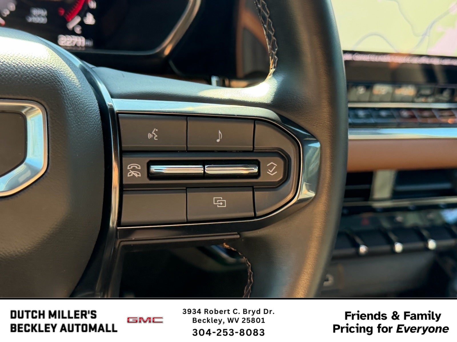 2024 GMC Canyon 4WD AT4
