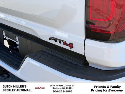 2024 GMC Canyon 4WD AT4