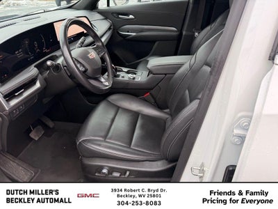 2024 Cadillac XT4 AWD Premium Luxury