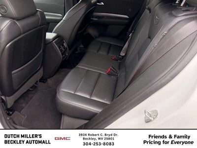 2024 Cadillac XT4 AWD Premium Luxury