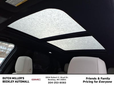 2021 Cadillac XT5 AWD Sport