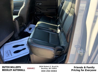 2023 Nissan Frontier PRO-4X