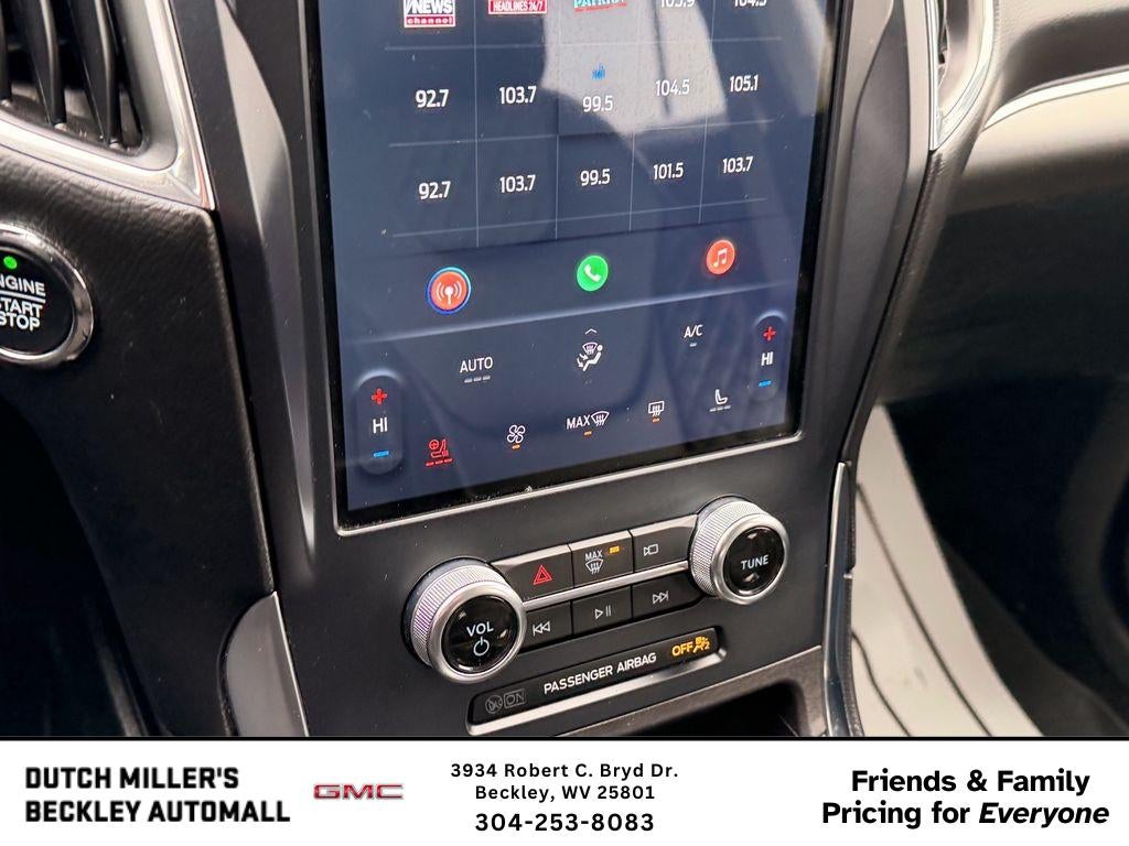 2023 Ford Edge Titanium