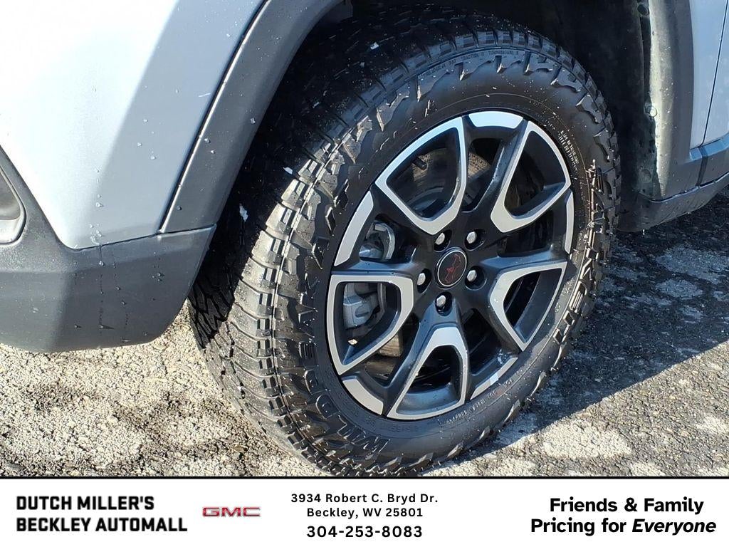 2025 Jeep Compass Trailhawk