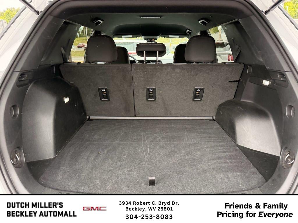 2025 GMC Terrain AWD Elevation