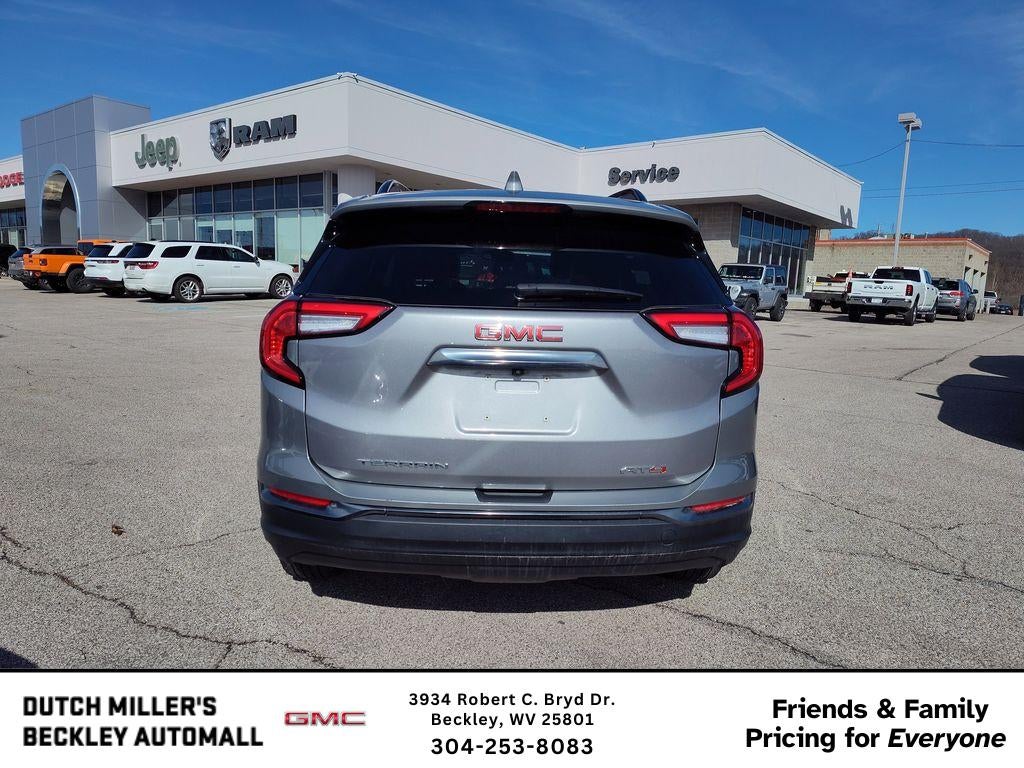 2023 GMC Terrain AT4