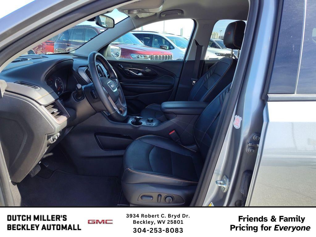 2023 GMC Terrain AT4