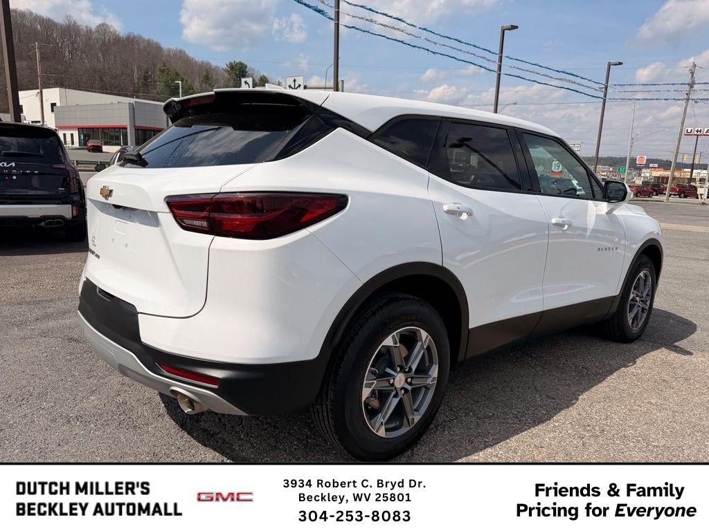 2025 Chevrolet Blazer LT