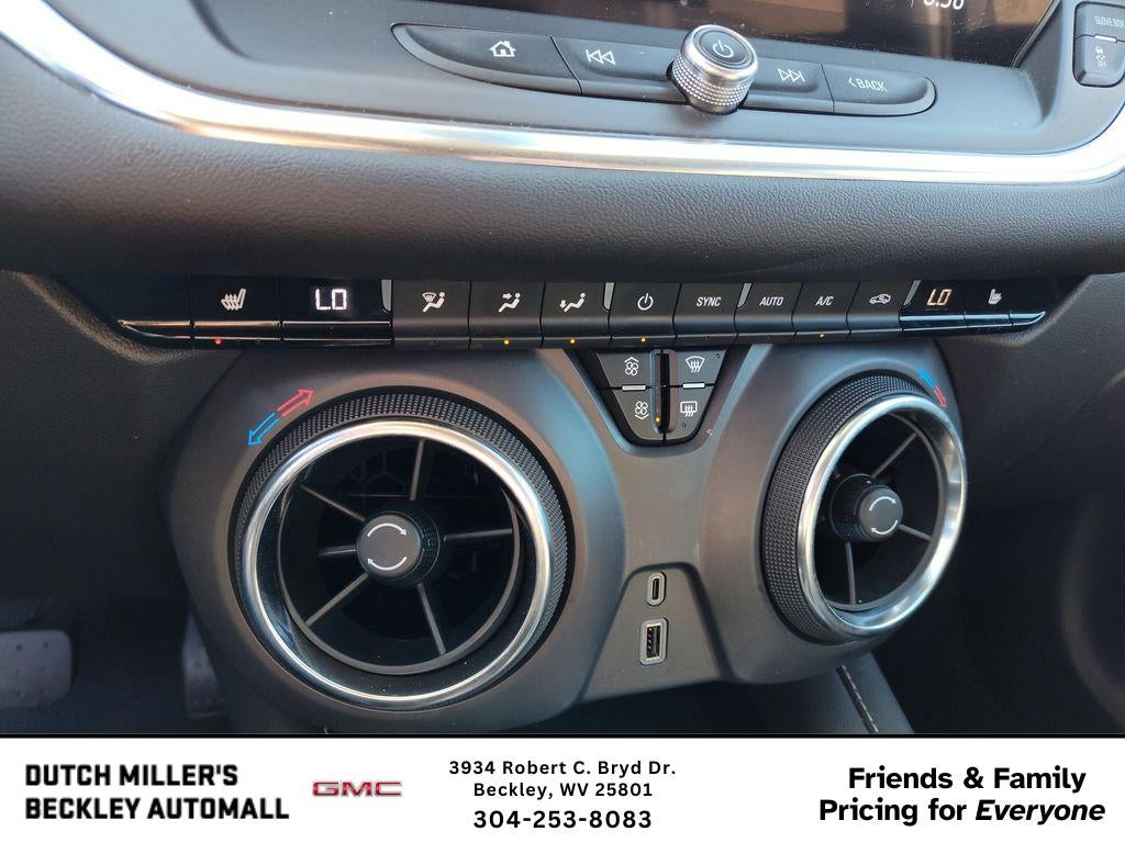 2025 Chevrolet Blazer LT